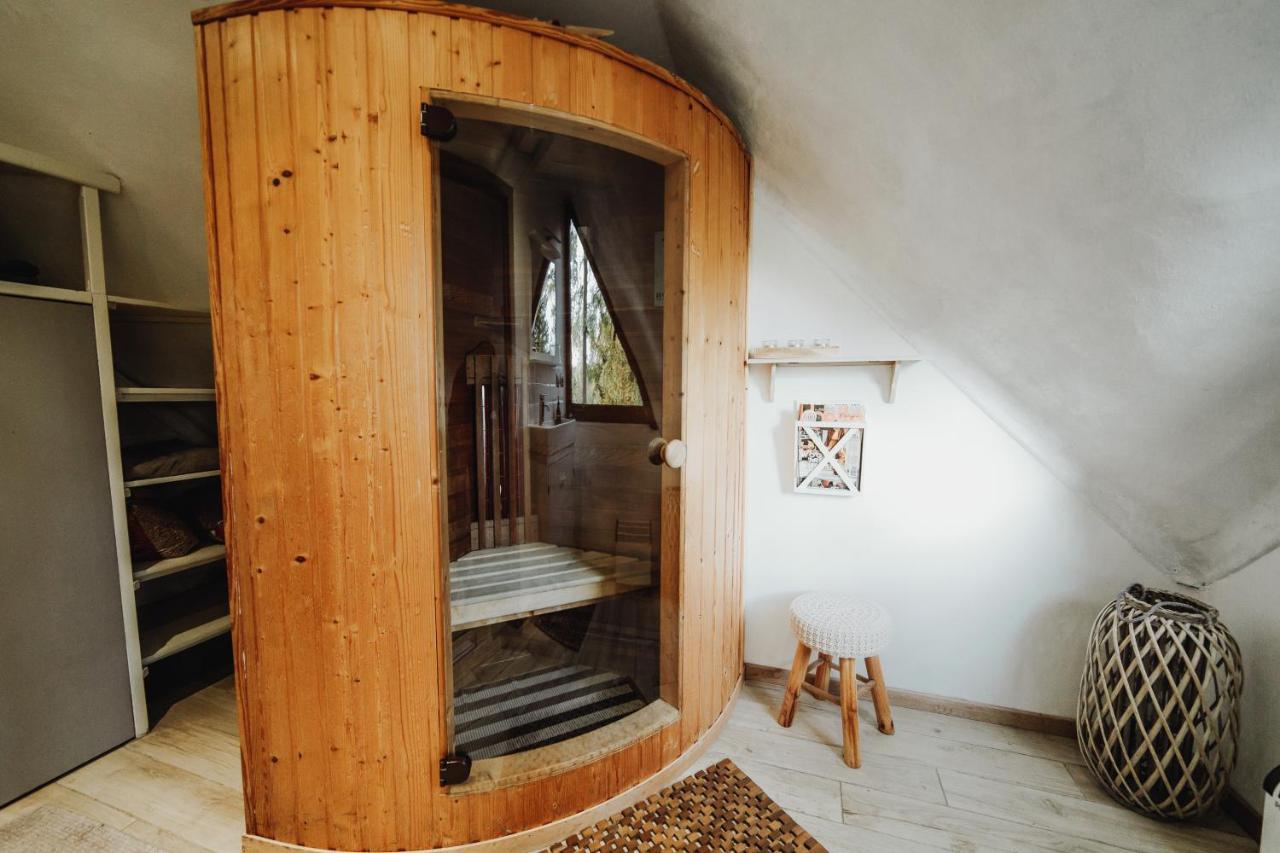 Chalet Scandinave Avec Sauna Ir - In The Woods Gesves Exteriér fotografie